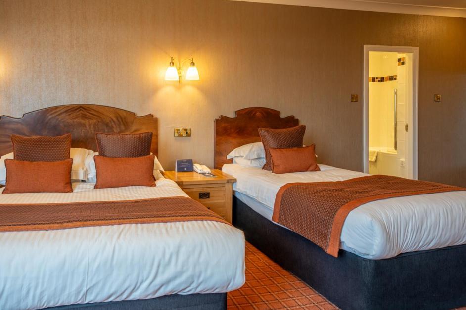 Cairndale Hotel & Spa Dumfries Exterior photo